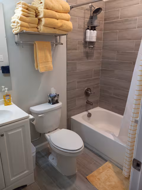 Shared upstairs bathroom